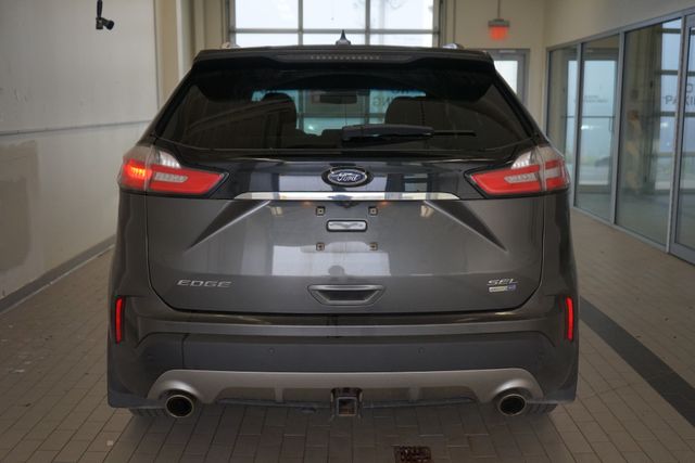Thumbnail: 2019 Ford Edge - 12
