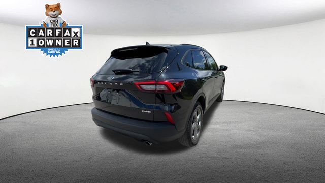 Thumbnail: 2025 Ford Escape - 8