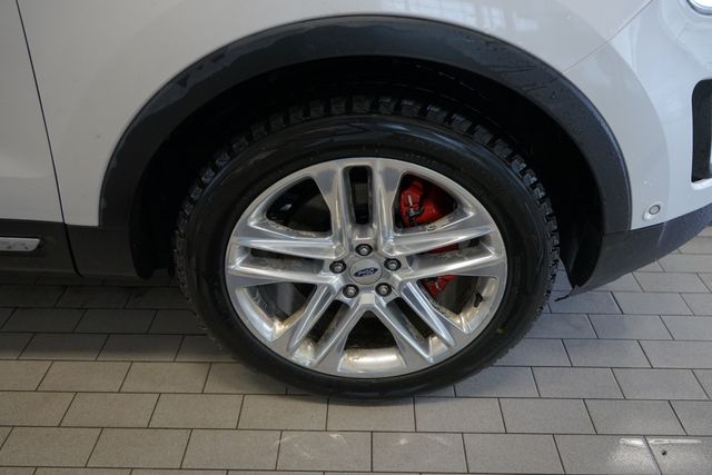 Thumbnail: 2017 Ford Explorer - 15