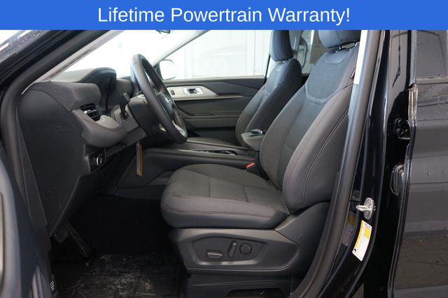 Thumbnail: 2026 Ford Explorer - 21