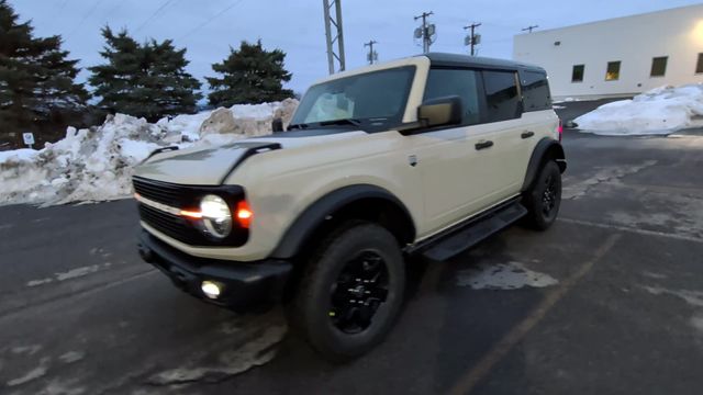 Thumbnail: 2025 Ford Bronco - 4