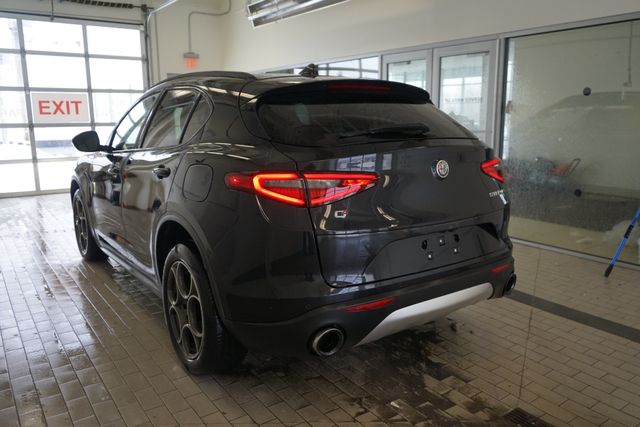 Thumbnail: 2018 Alfa Romeo Stelvio - 11