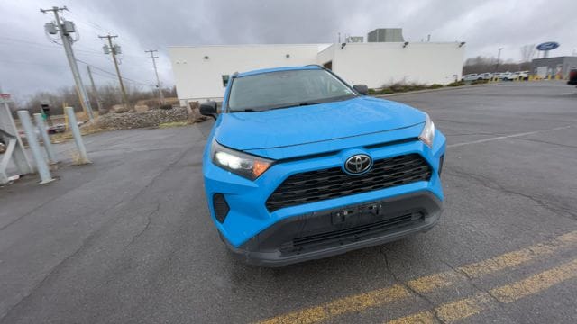 Thumbnail: 2021 Toyota RAV4 - 3