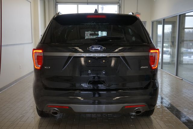 Thumbnail: 2017 Ford Explorer - 12