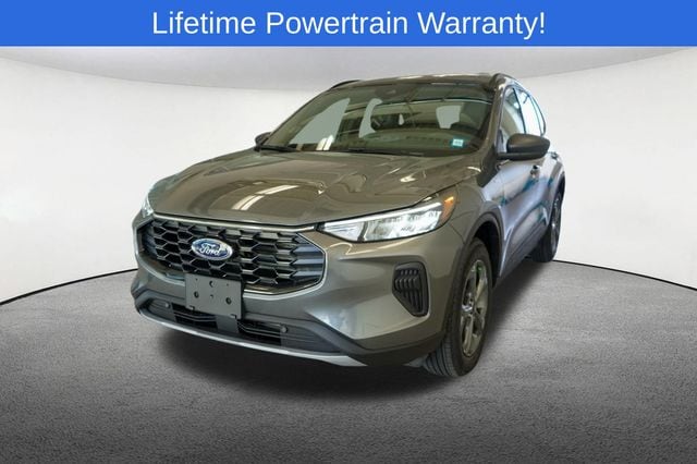 Thumbnail: 2025 Ford Escape - 1