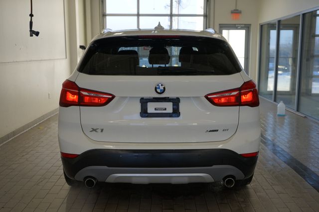Thumbnail: 2018 BMW X1 - 12