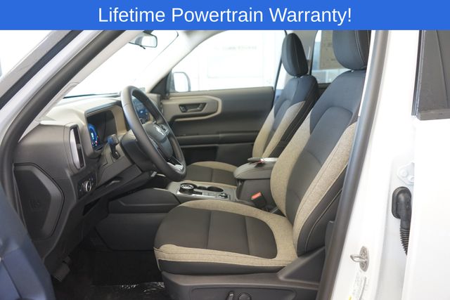 Thumbnail: 2025 Ford Bronco Sport - 19