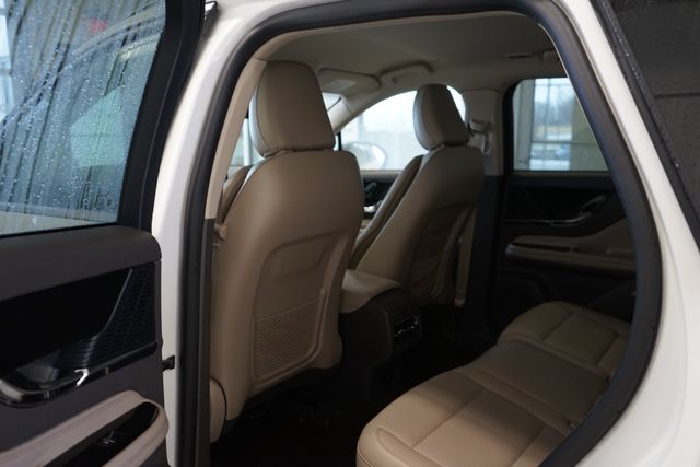 Thumbnail: 2022 Lincoln Corsair - 30