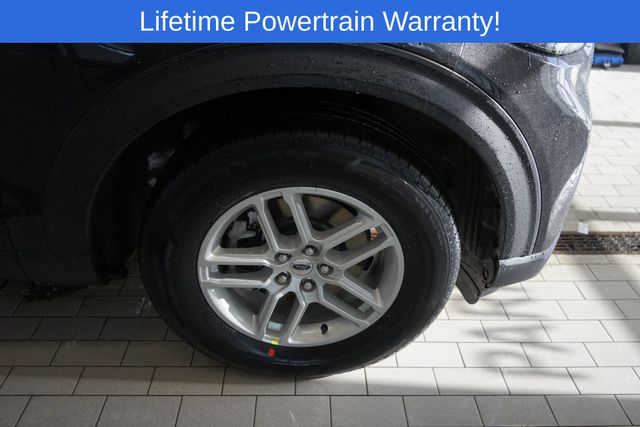 Thumbnail: 2026 Ford Explorer - 16