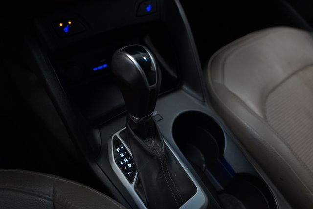 Thumbnail: 2015 Hyundai Tucson - 25