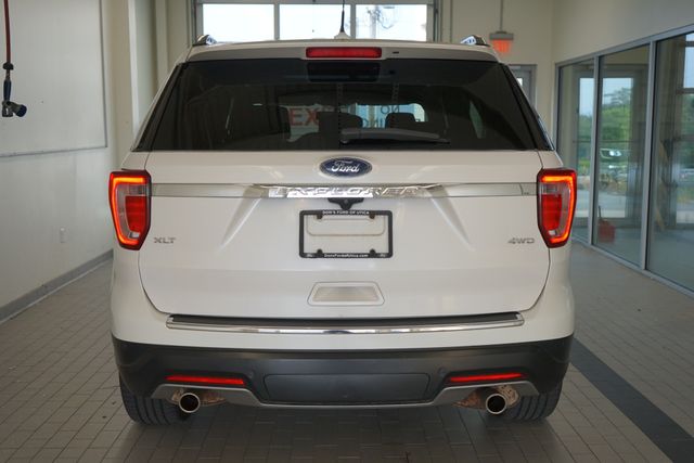 Thumbnail: 2018 Ford Explorer - 12