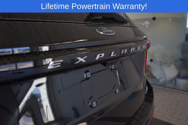 Thumbnail: 2026 Ford Explorer - 12