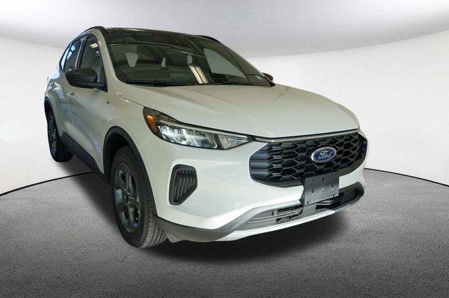 2025 Ford Escape ST-Line 16
