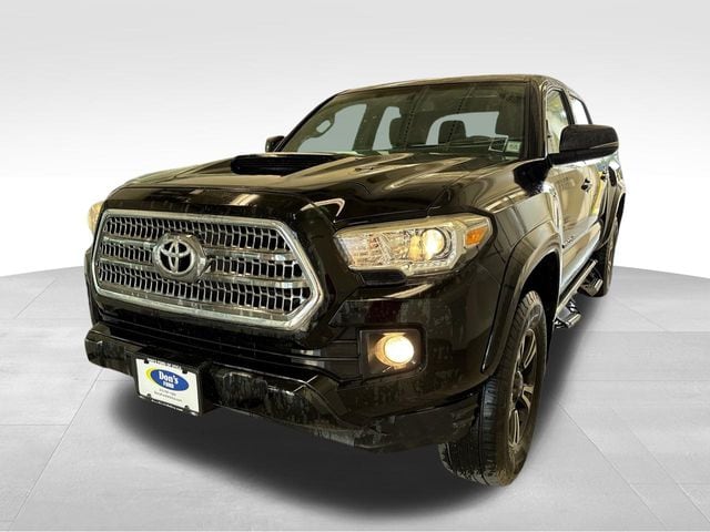 Thumbnail: 2017 Toyota Tacoma - 1