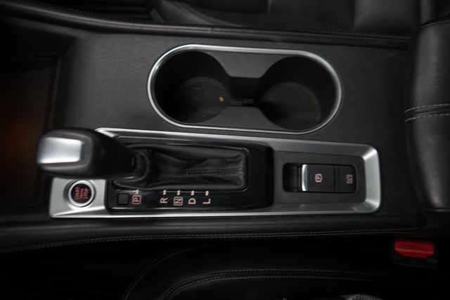 Thumbnail: 2019 Nissan Altima - 15