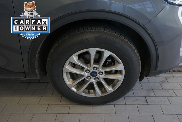 Thumbnail: 2022 Ford Escape - 15