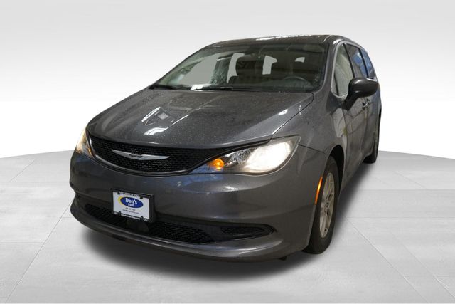 Thumbnail: 2022 Chrysler Voyager - 1