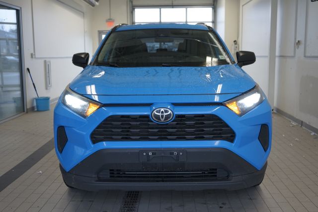 Thumbnail: 2021 Toyota RAV4 - 17