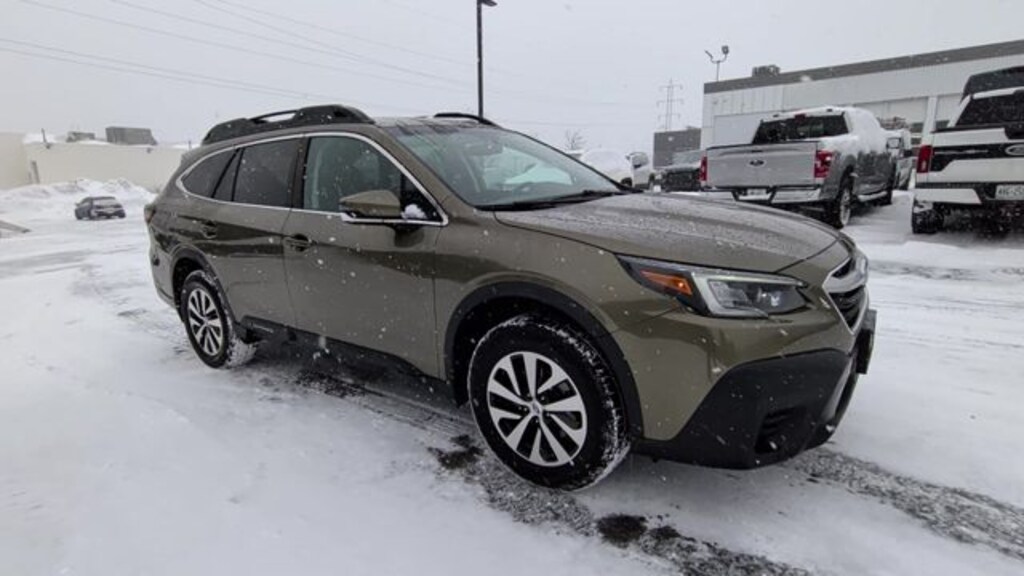 Used 2020 Subaru Outback Premium SUV