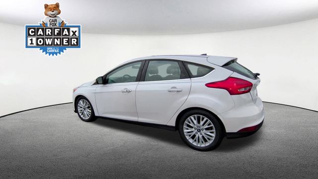 Thumbnail: 2016 Ford Focus - 7