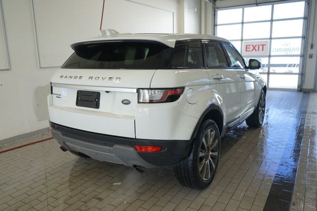 Thumbnail: 2017 Land Rover Range Rover Evoque - 14
