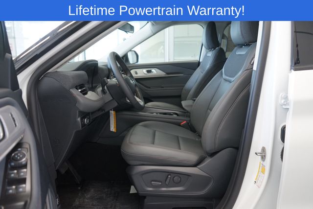 Thumbnail: 2026 Ford Explorer - 22