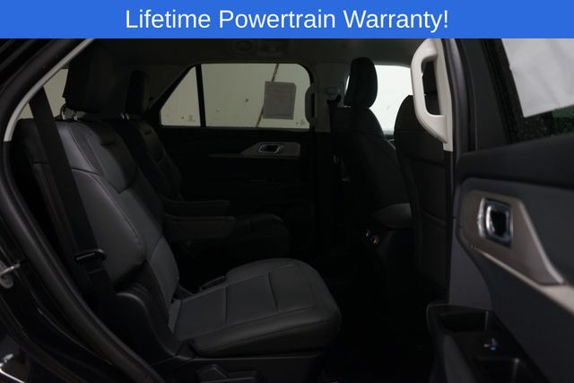 Thumbnail: 2025 Ford Explorer - 22