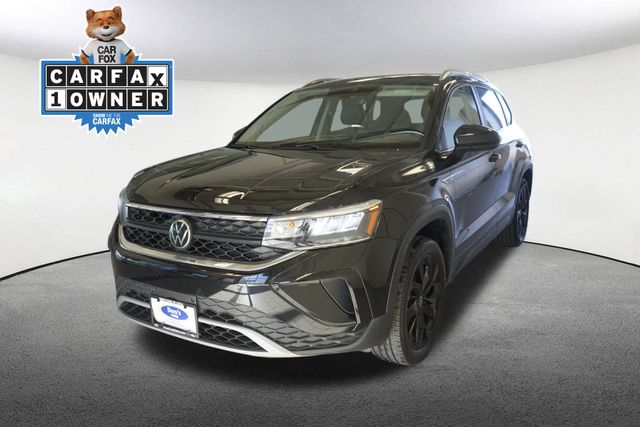 Thumbnail: 2023 Volkswagen Taos - 1