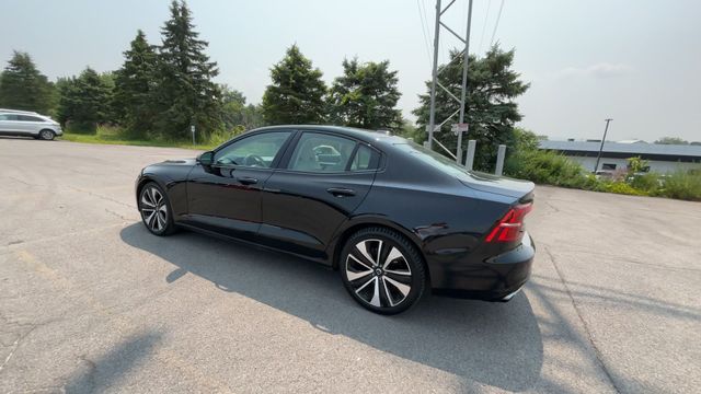 Thumbnail: 2022 Volvo S60 - 7