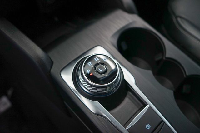 Thumbnail: 2025 Ford Escape - 17