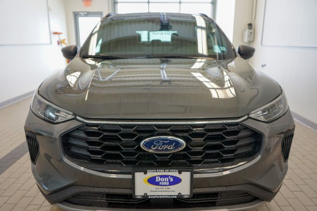 Thumbnail: 2025 Ford Escape - 11