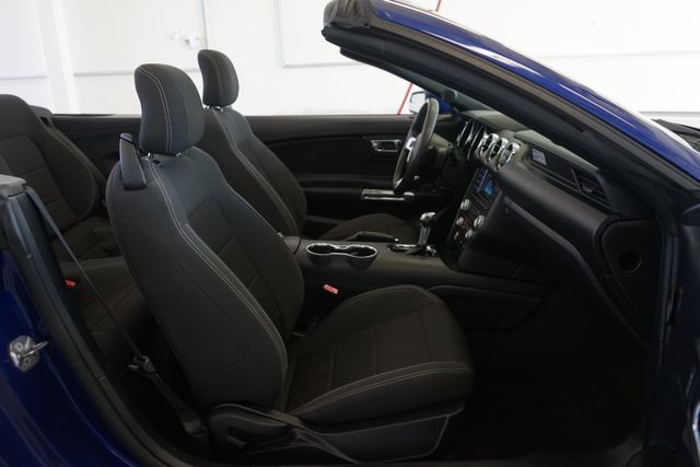 Thumbnail: 2015 Ford Mustang - 31
