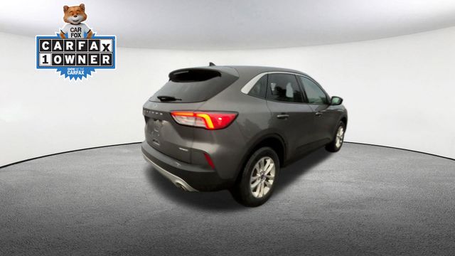 Thumbnail: 2022 Ford Escape - 9