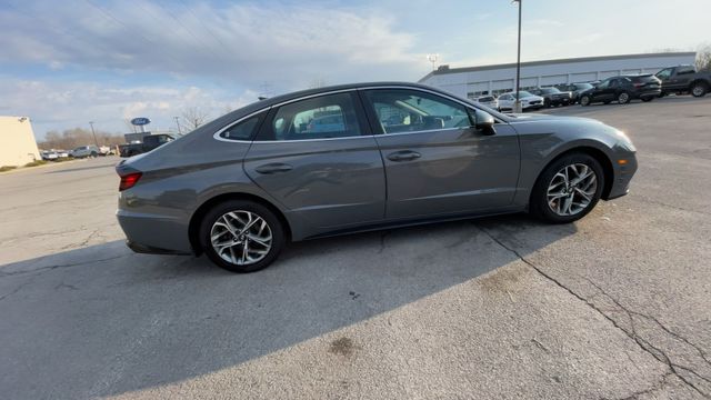 Thumbnail: 2023 Hyundai Sonata - 10