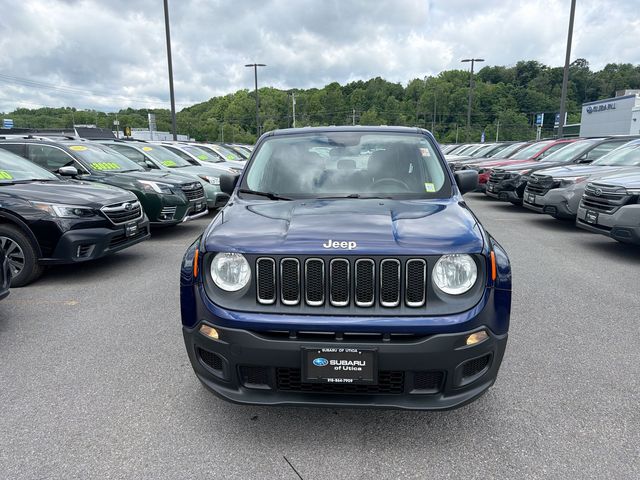 Thumbnail: 2016 Jeep Renegade - 15