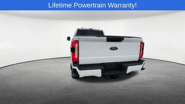 Thumbnail: 2025 Ford F-350 - 8