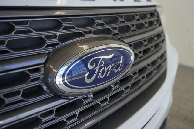 Thumbnail: 2021 Ford Explorer - 18