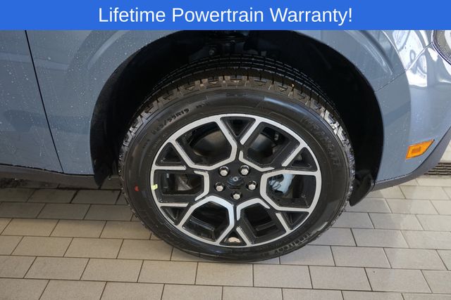 Thumbnail: 2026 Ford Maverick - 14