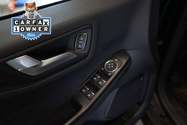 Thumbnail: 2023 Ford Escape - 20