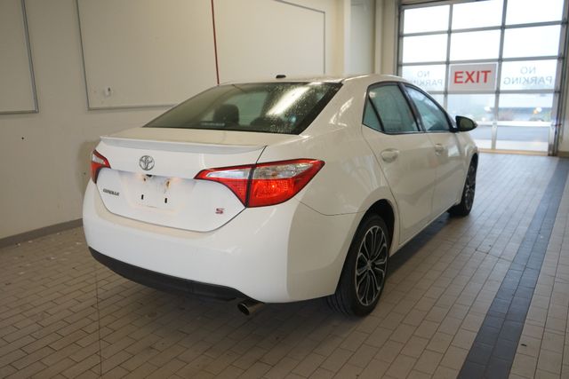 Thumbnail: 2016 Toyota Corolla - 13