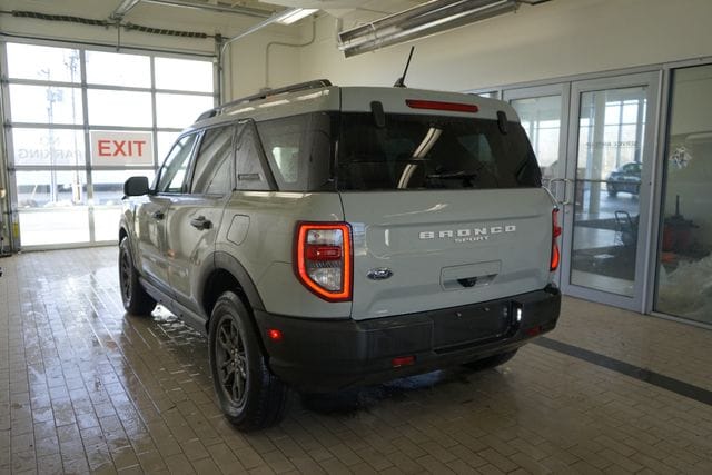 Thumbnail: 2021 Ford Bronco Sport - 11