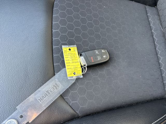 Thumbnail: 2018 Jeep Compass - 28