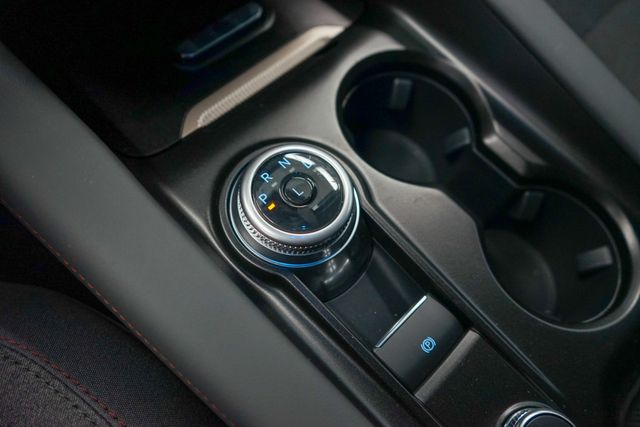 2025 Ford Explorer Active 18