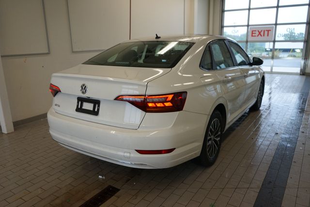 Thumbnail: 2019 Volkswagen Jetta - 14