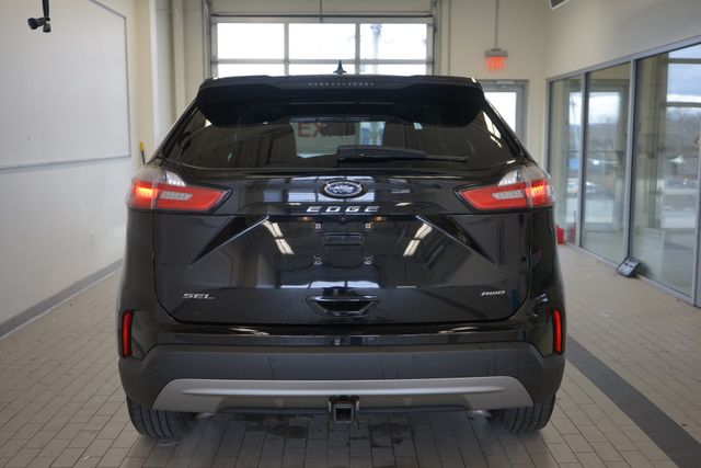 Thumbnail: 2022 Ford Edge - 12