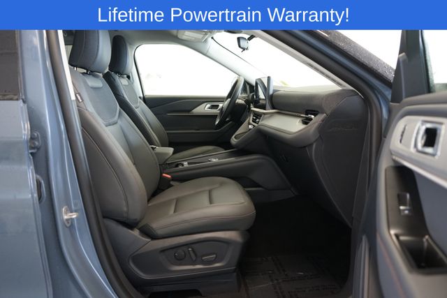 Thumbnail: 2026 Ford Explorer - 32