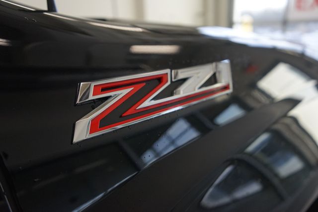 Thumbnail: 2020 Chevrolet Silverado 1500 - 15