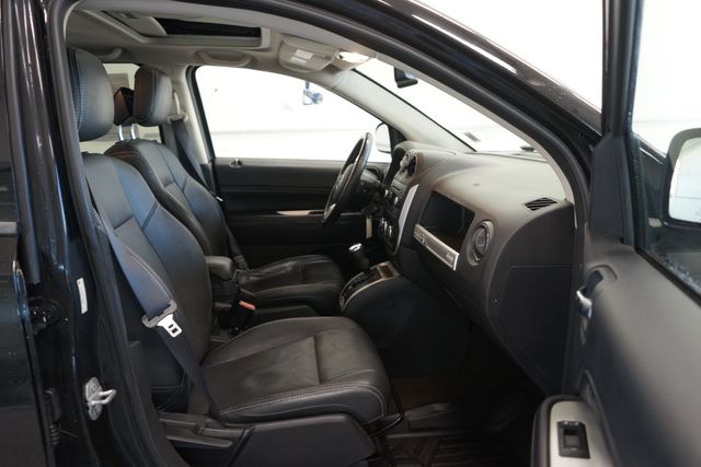 Thumbnail: 2015 Jeep Compass - 31