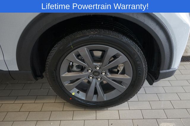 Thumbnail: 2026 Ford Explorer - 16