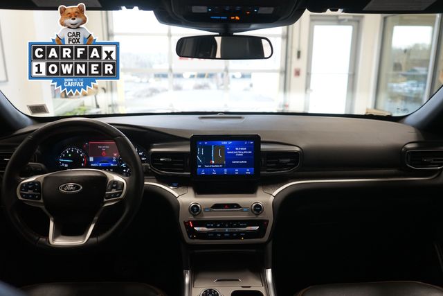 Thumbnail: 2023 Ford Explorer - 32